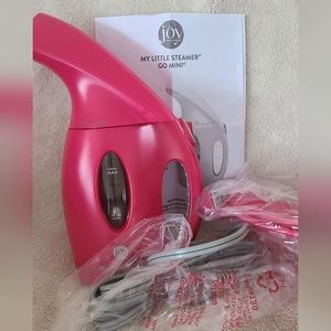Joy Mangano mini-Clothes Steamer